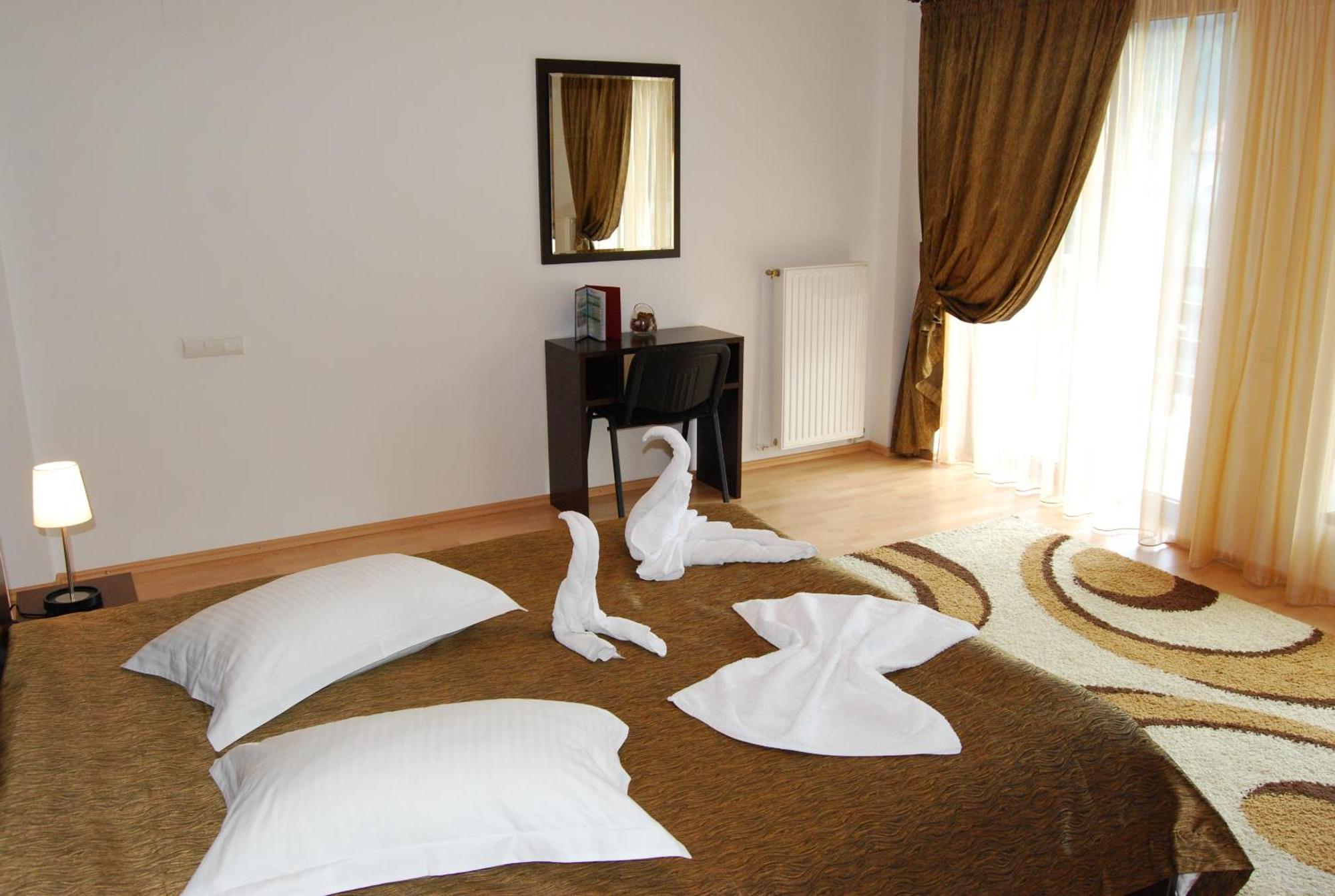 Hotel Boutique Garden By Brancoveanu 4*